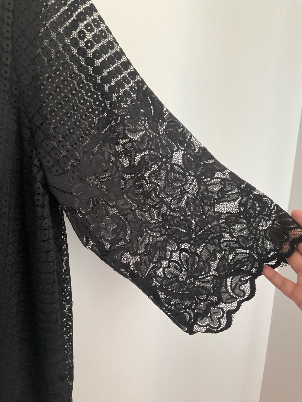 Avenue 14/16 Black Lace Overlay Tunic NEW - Retail $49 - Picture 4 of 10